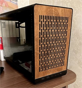 Передняя Панель на Корпус lian LI A3 Wood Edition Вертикали ПВ-001