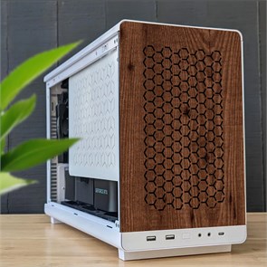 Передняя Панель на Корпус lian LI A3 Wood Edition Соты ПС-001